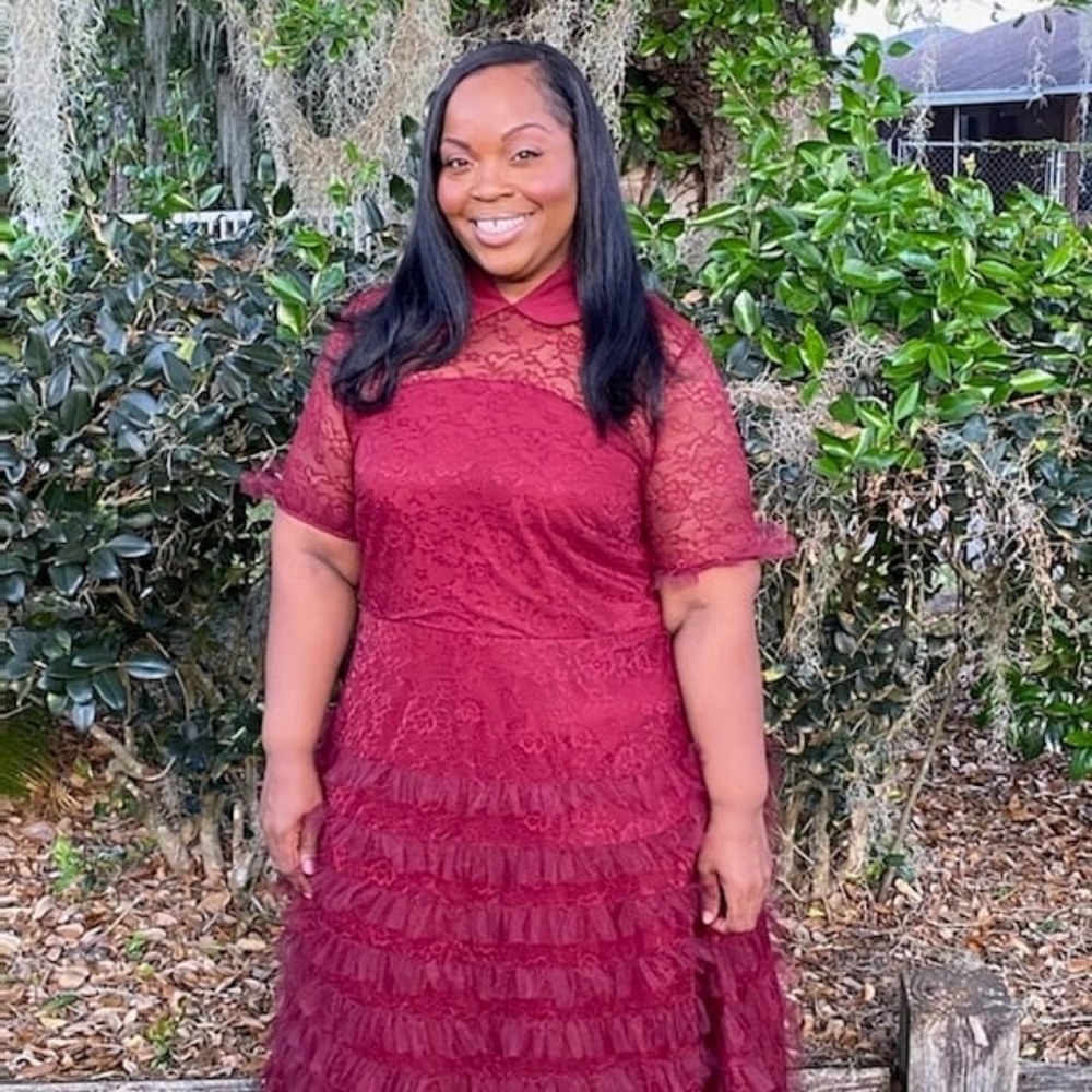 Meet your Posher, Marie